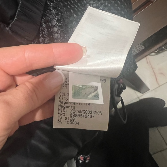 Canada Goose , new with tags - Picture 11 of 13